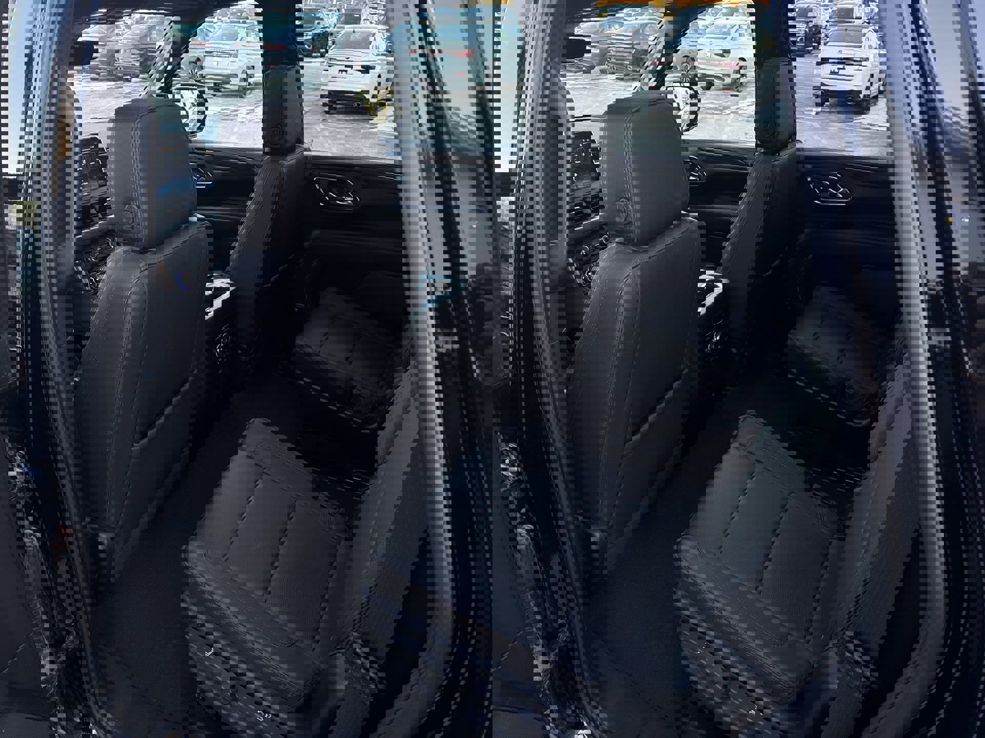 Used 2023 Chevrolet Tahoe High Country image 22