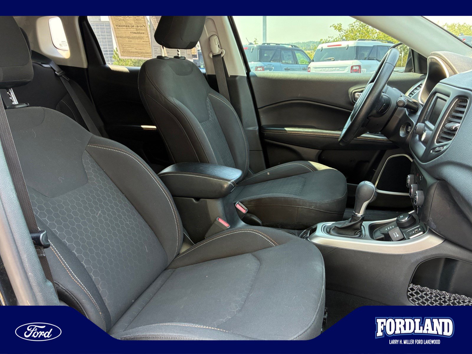Used 2017 Jeep Compass Sport w/ Tech Group AWD/4WD image 19