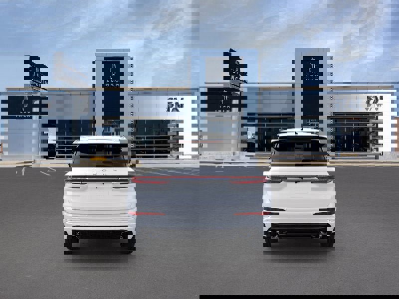 New 2026 Lincoln Corsair Premiere image 5