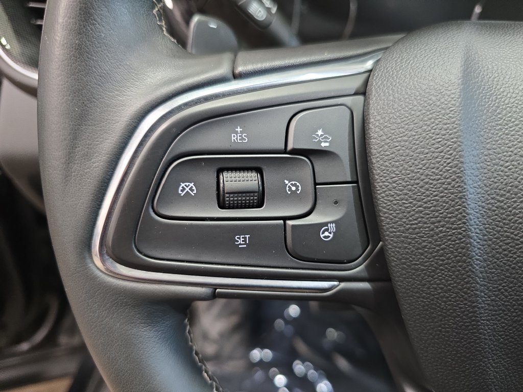 Used 2023 Buick Envision Preferred w/ Sport Touring Package AWD/4WD image 17