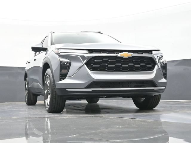 New 2026 Chevrolet Trax LT w/ Driver Confidence Package FWD image 46