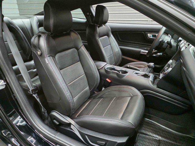 Used 2022 Ford Mustang GT Premium w/ Equipment Group 401A RWD image 13