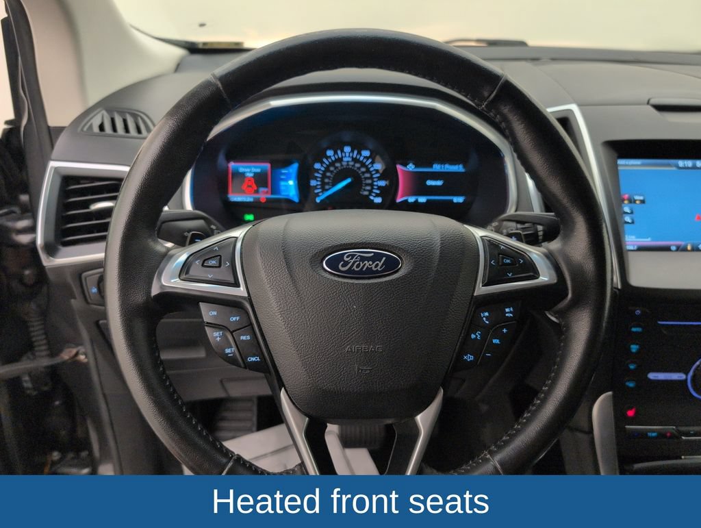 Used 2015 Ford Edge Titanium w/ Technology Package FWD image 34