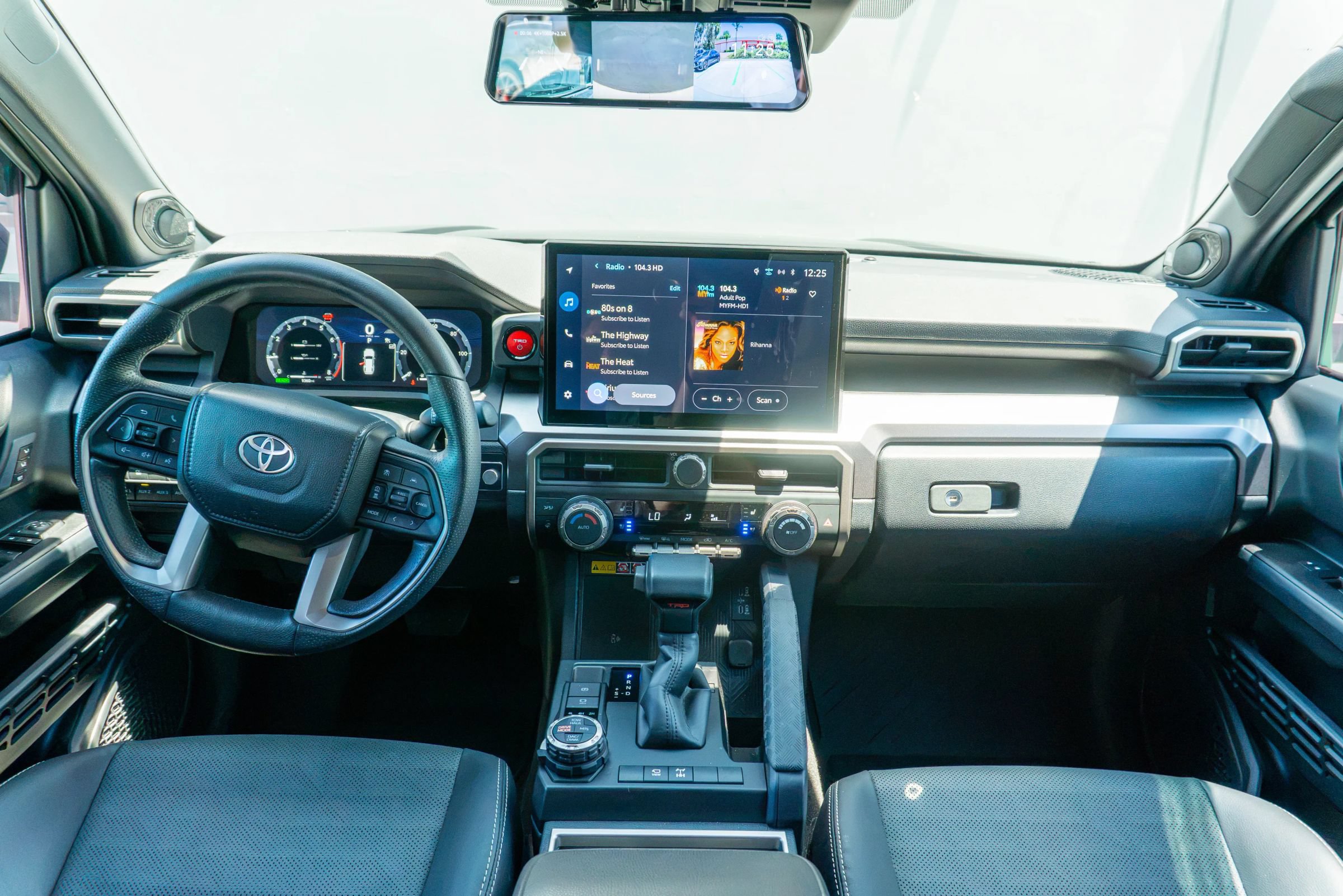 Used 2026 Toyota 4Runner Limited AWD/4WD image 17