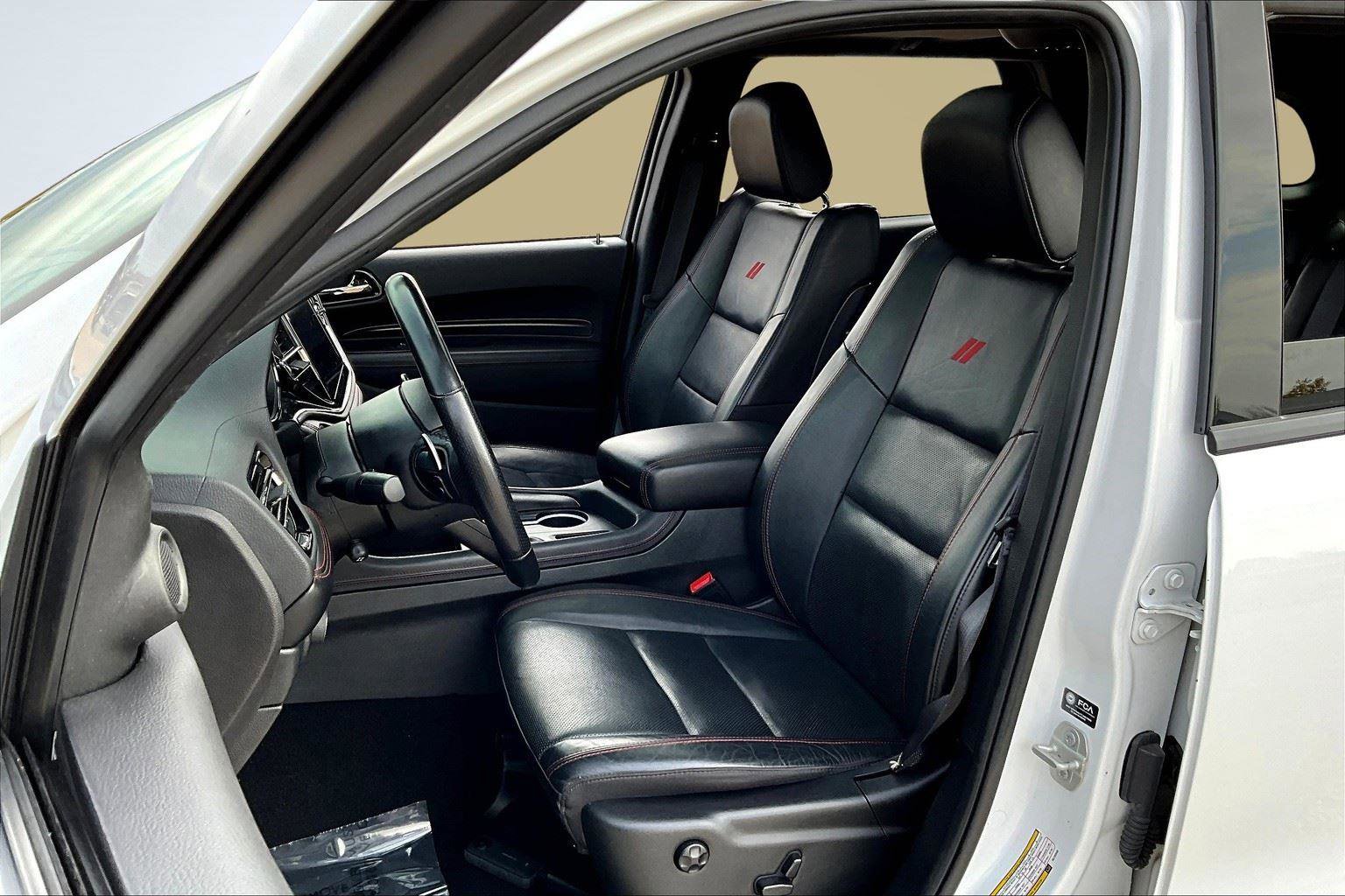 Used 2024 Dodge Durango GT image 25