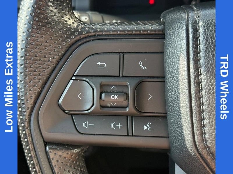 Used 2024 Toyota Tacoma SR5 AWD/4WD image 20