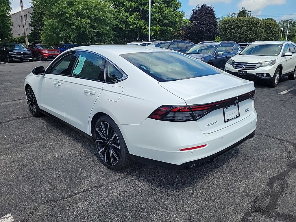 Used 2026 Honda Accord Touring image 6