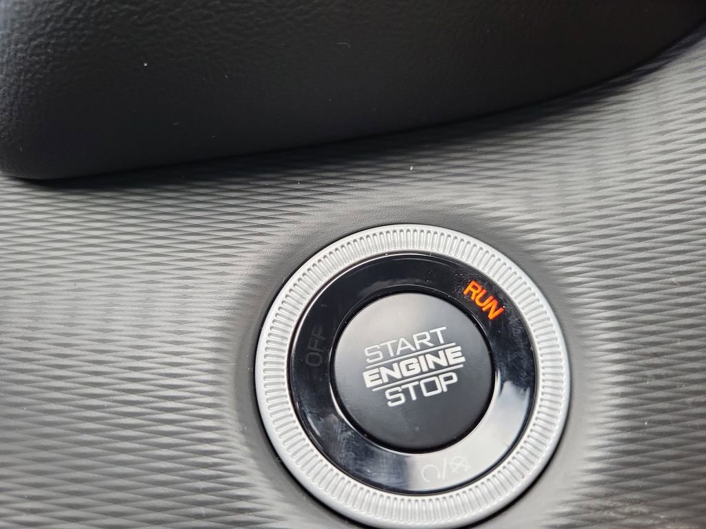 New 2026 Jeep Grand Cherokee L Laredo image 20