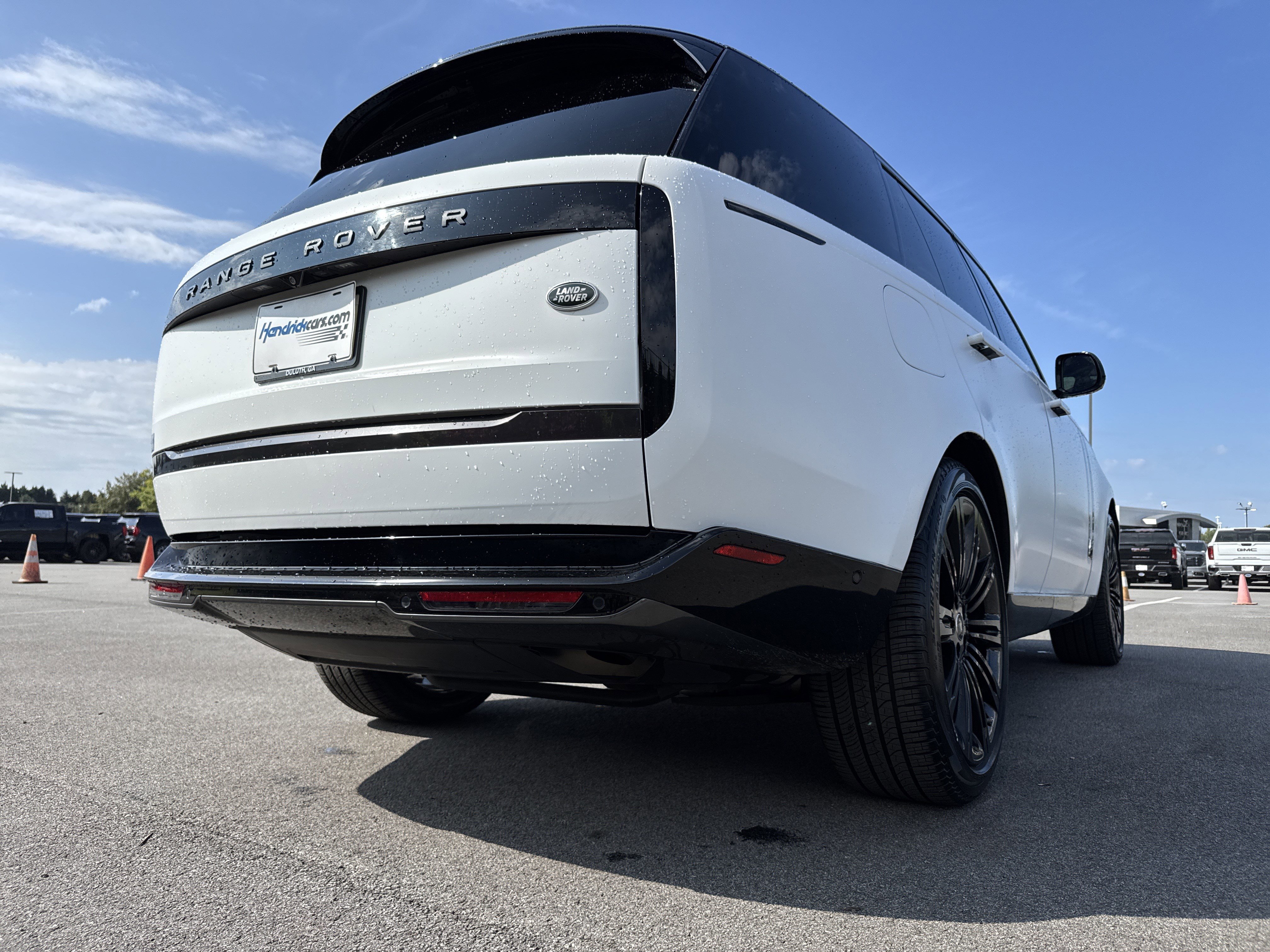 Used 2022 Land Rover Range Rover SE image 10