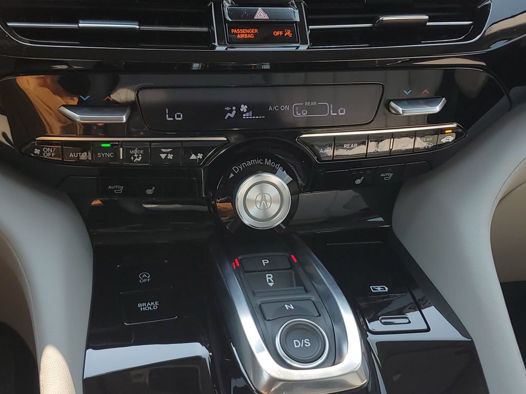 Certified 2026 Acura MDX w/ Technology Package FWD image 28