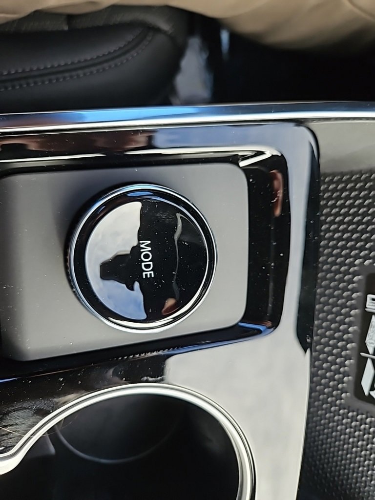 New 2026 Chevrolet Equinox LT w/ Convenience Package II image 21