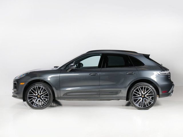 Certified 2026 Porsche Macan AWD/4WD image 2