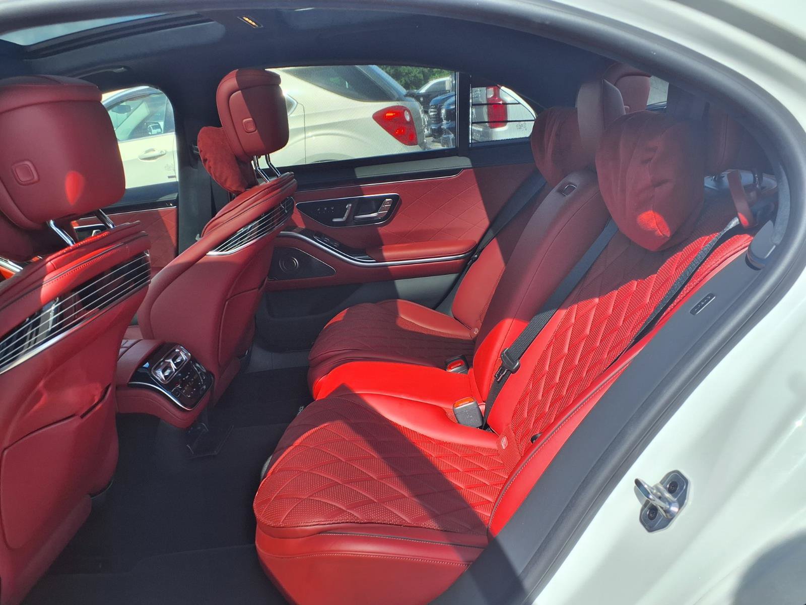 Used 2026 Mercedes-Benz S 580 4MATIC Sedan image 19