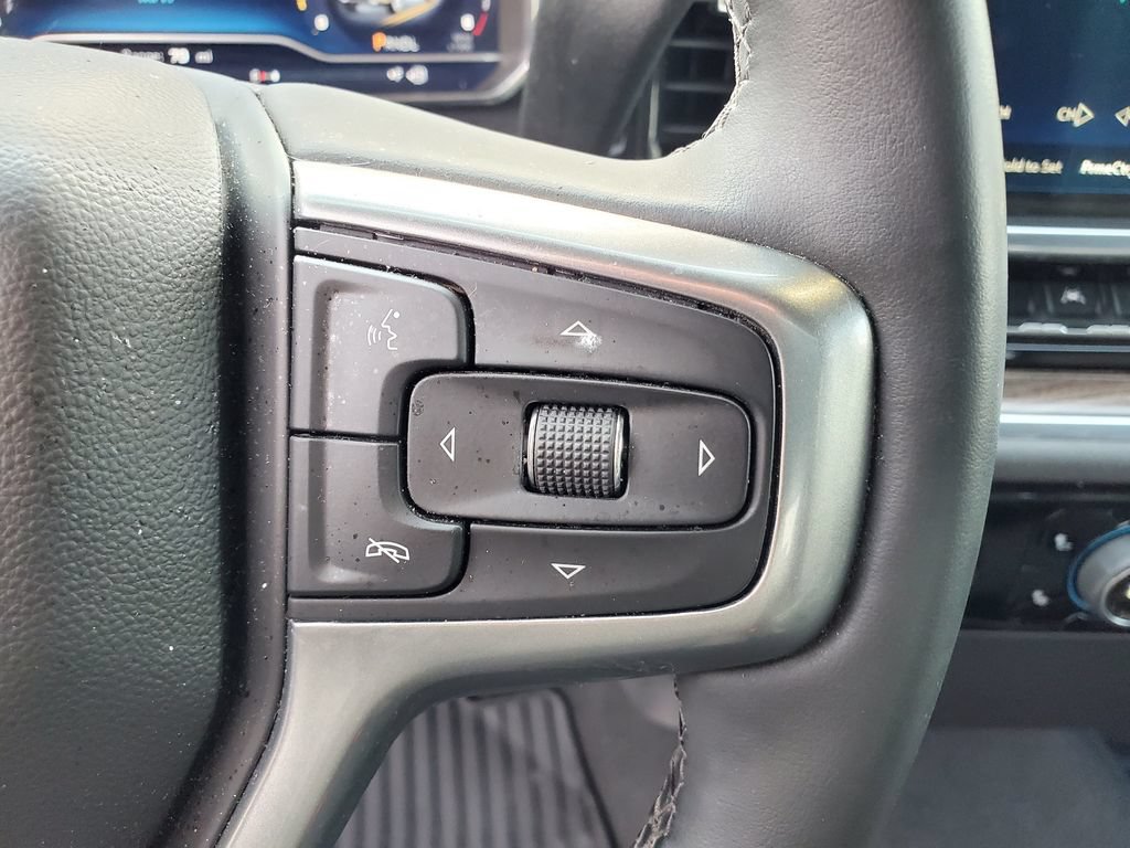 Certified 2024 Chevrolet Silverado 1500 LT AWD/4WD image 11