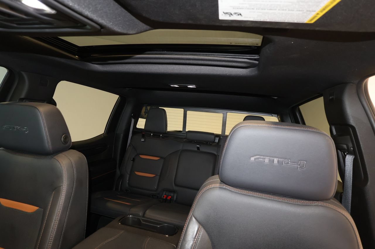 Used 2024 GMC Sierra 1500 AT4 w/ Technology Package AWD/4WD image 20