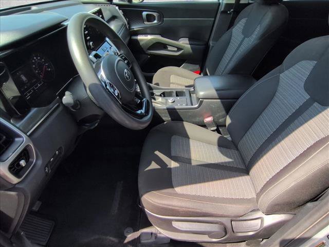 Used 2021 Kia Sorento LX FWD image 15