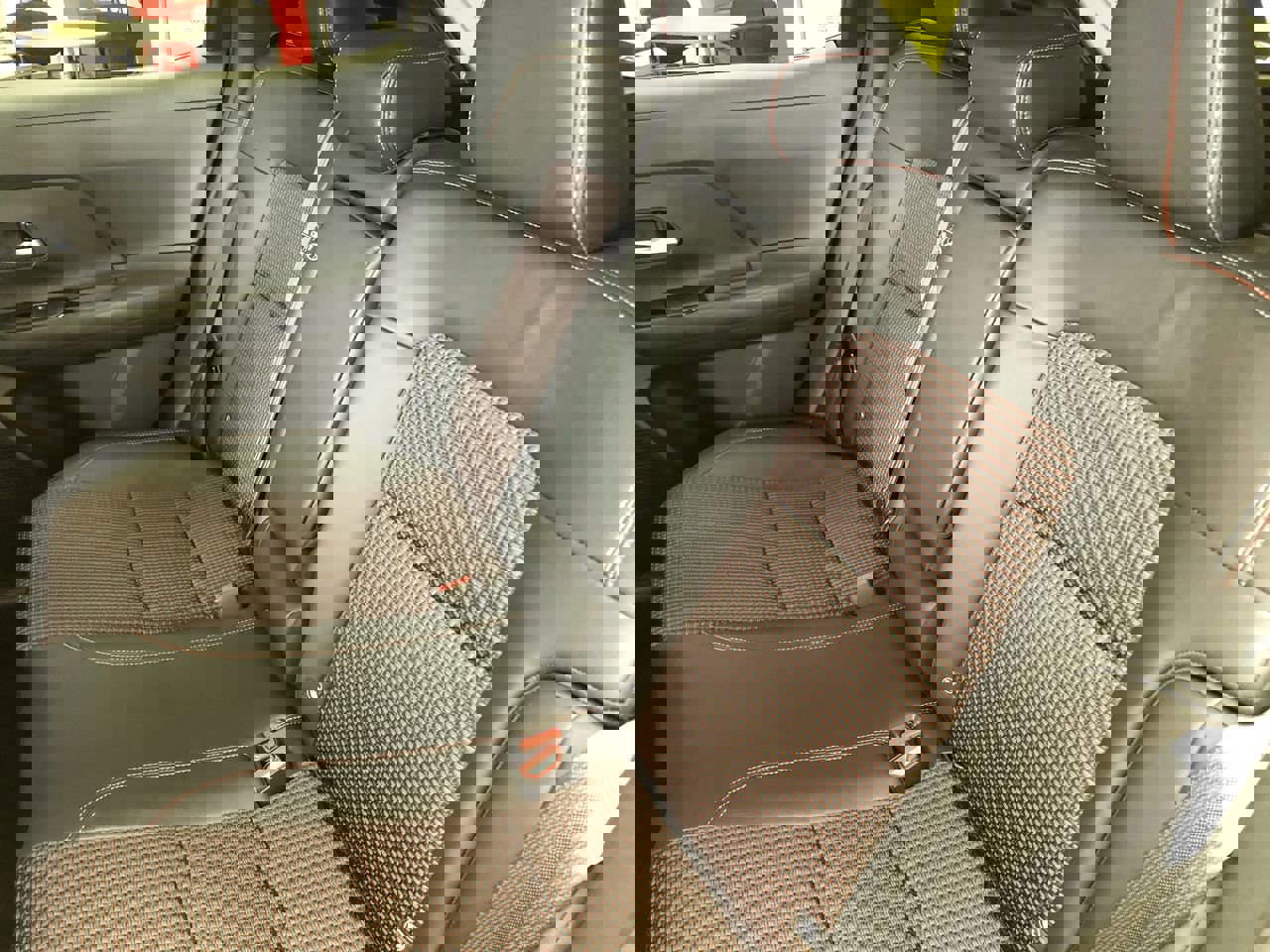 New 2026 Nissan Kicks SR w/ Cold Weather Package image 11