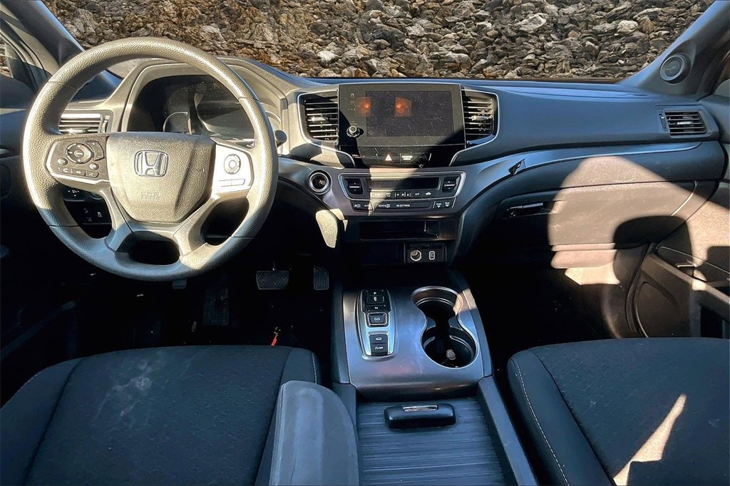 Used 2021 Honda Passport Sport image 13