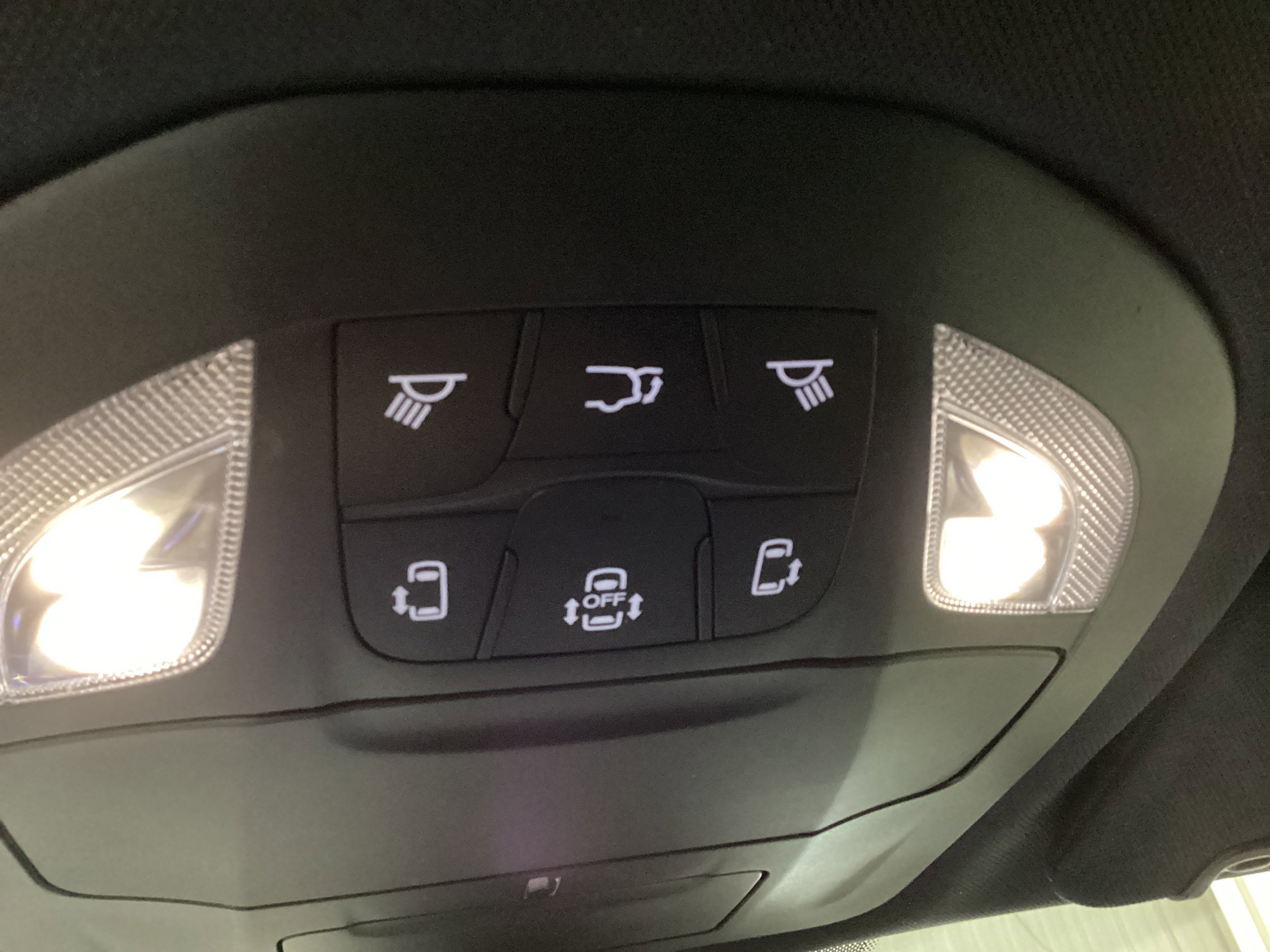 New 2026 Chrysler Pacifica Select FWD image 18