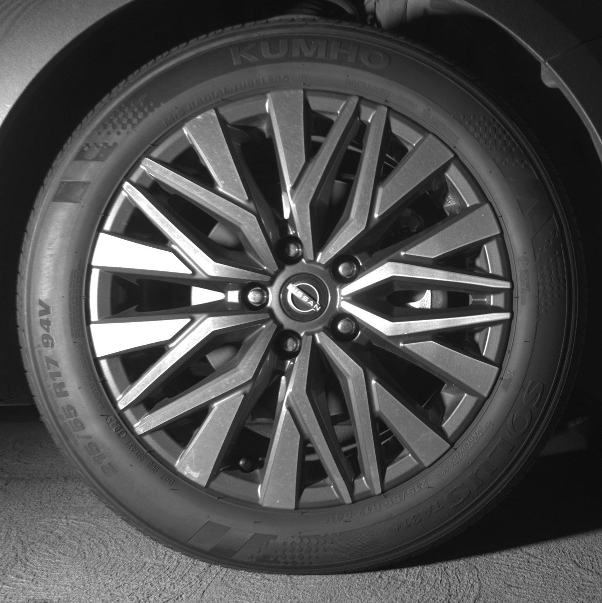 Used 2025 Nissan Altima 2.5 SV image 13