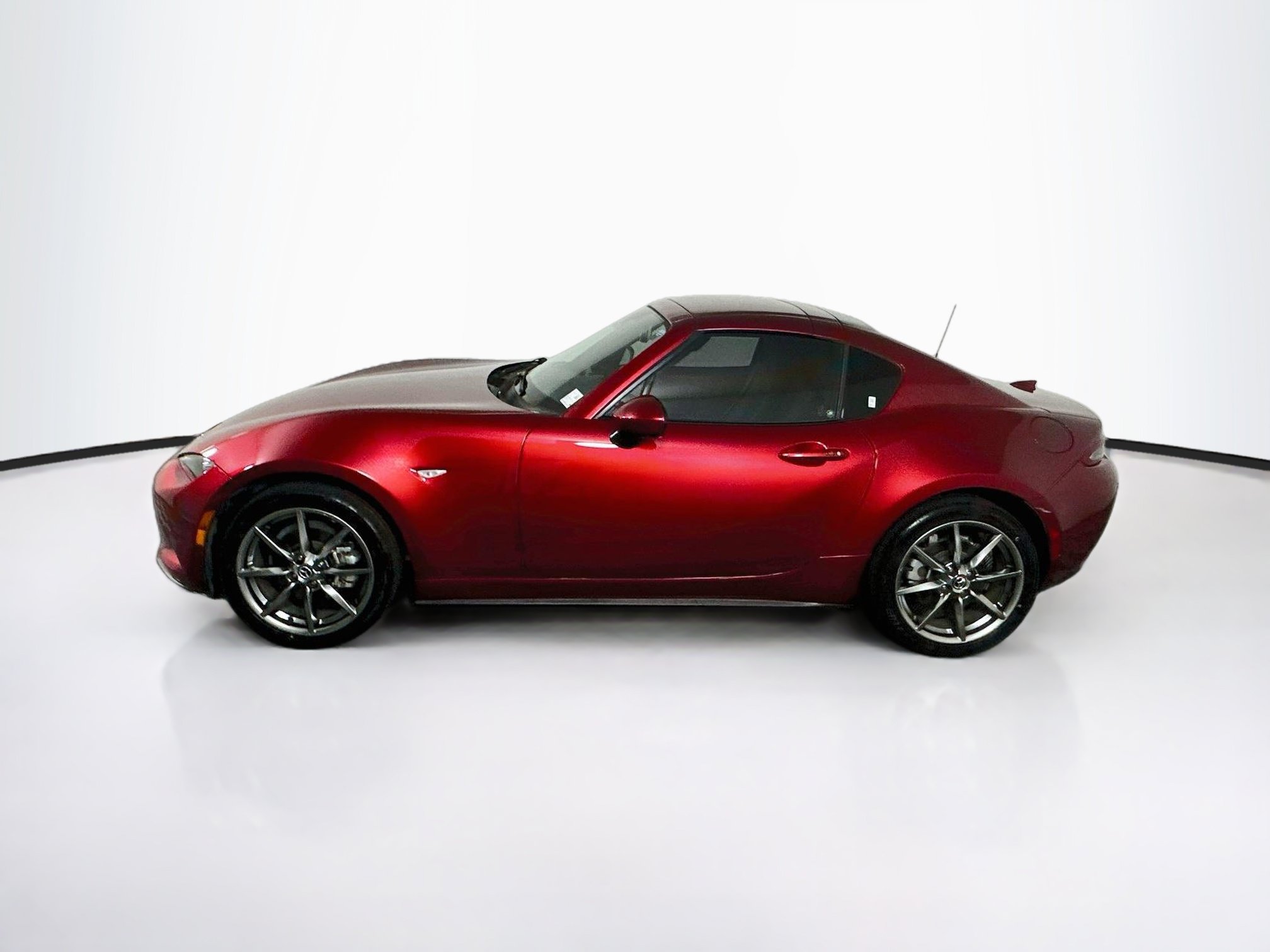Used 2022 MAZDA MX-5 Miata RF Grand Touring RWD image 4