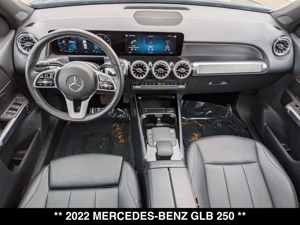 Used 2022 Mercedes-Benz GLB 250 4MATIC image 27