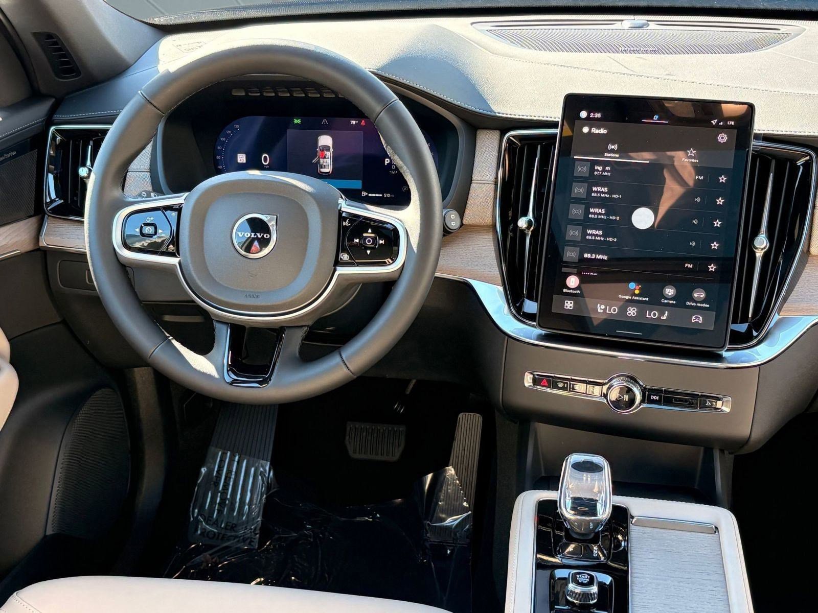 New 2026 Volvo XC90 B6 Plus w/ Protection Package image 23