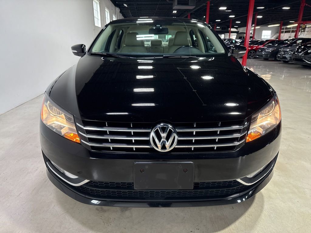 Used 2015 Volkswagen Passat 1.8T Limited Edition FWD image 9