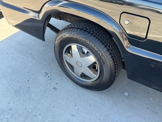 Used 1990 MAZDA B-Series Pickup 2WD Regular Cab B2200 image 24