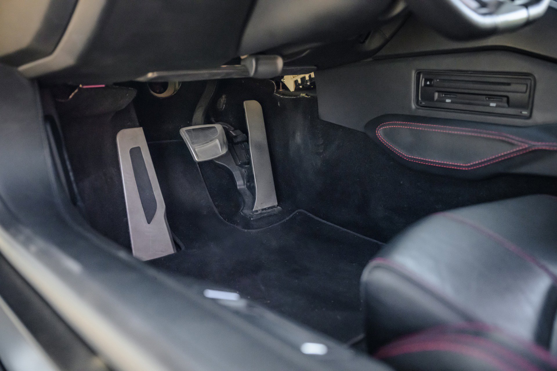 Used 2013 Lamborghini Aventador LP 700-4 image 21