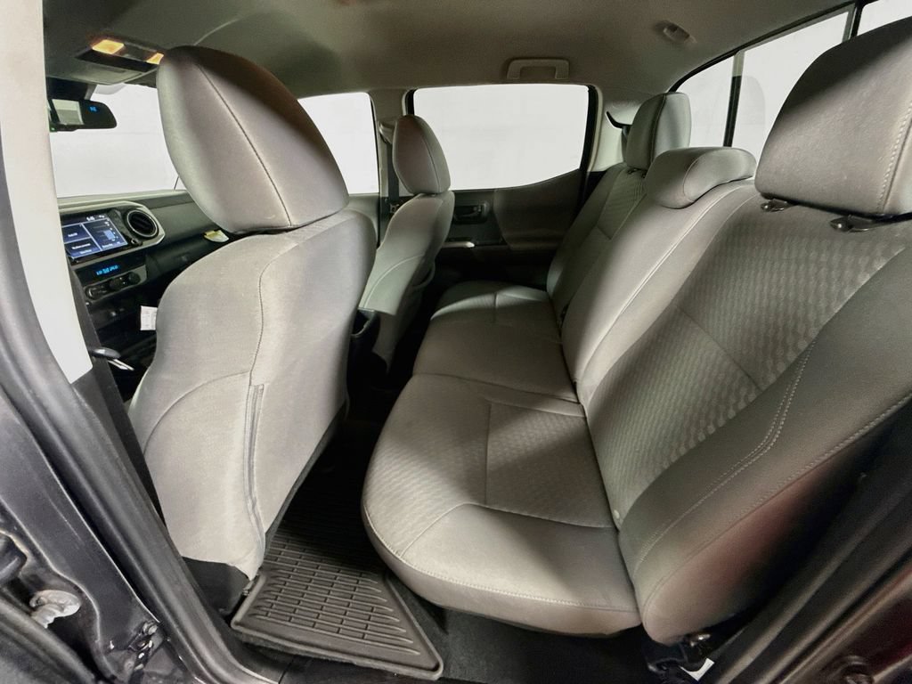 Used 2023 Toyota Tacoma SR5 RWD image 20