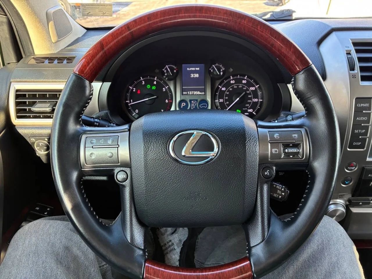 Used 2013 Lexus GX 460 w/ Comfort Plus Pkg image 14