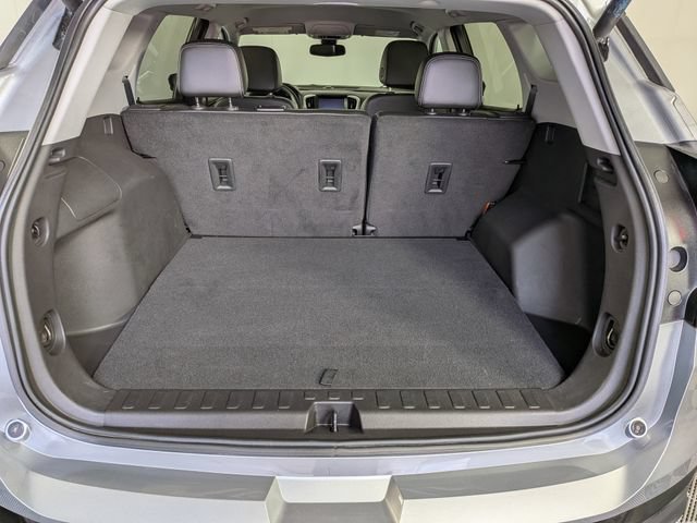 Used 2023 GMC Terrain SLT w/ Elevation Edition AWD/4WD image 11