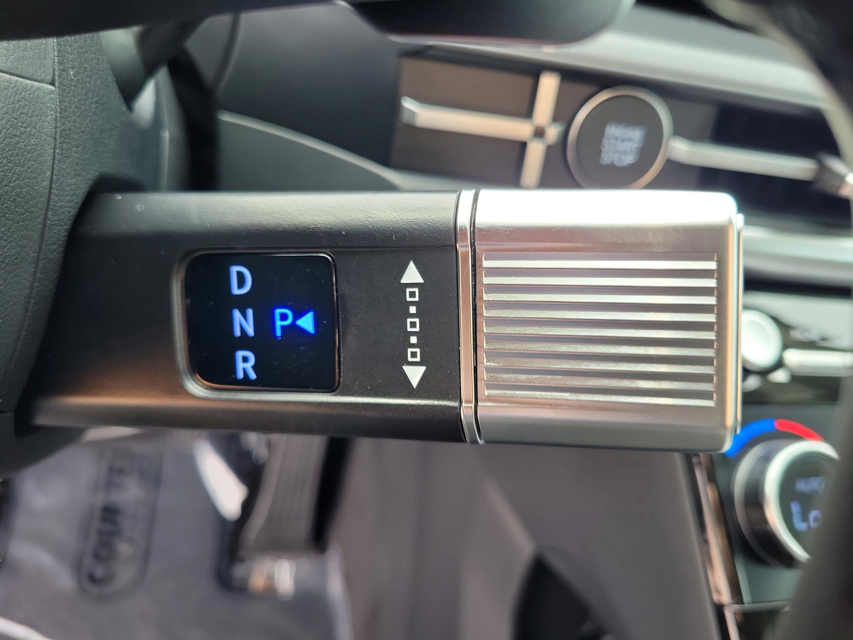 New 2026 Hyundai Santa Fe SE image 8