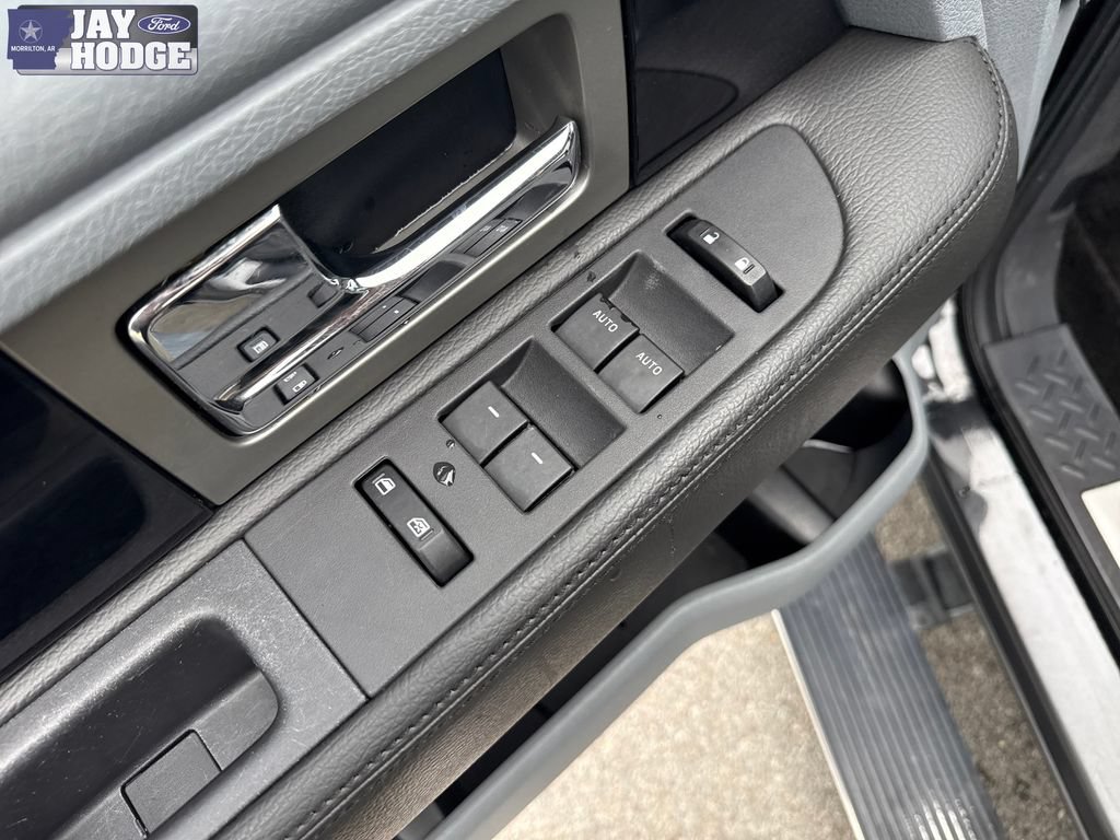 Used 2012 Ford F150 Platinum RWD image 15