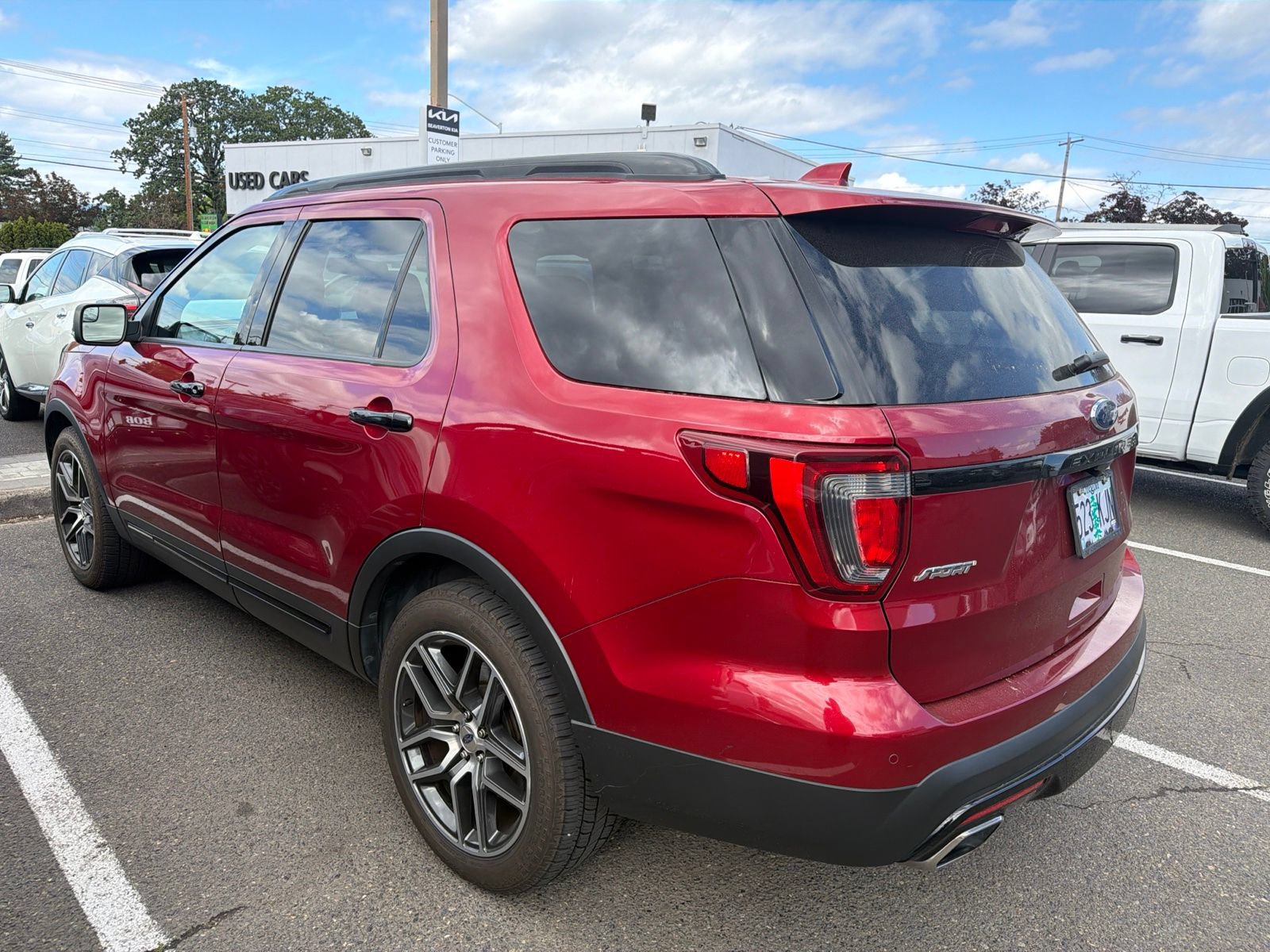 Used 2017 Ford Explorer Sport AWD/4WD image 6