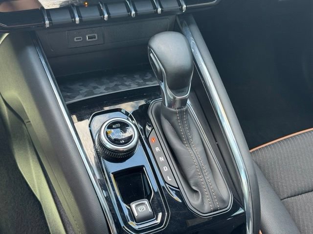 Certified 2025 GMC Canyon AT4 AWD/4WD image 36