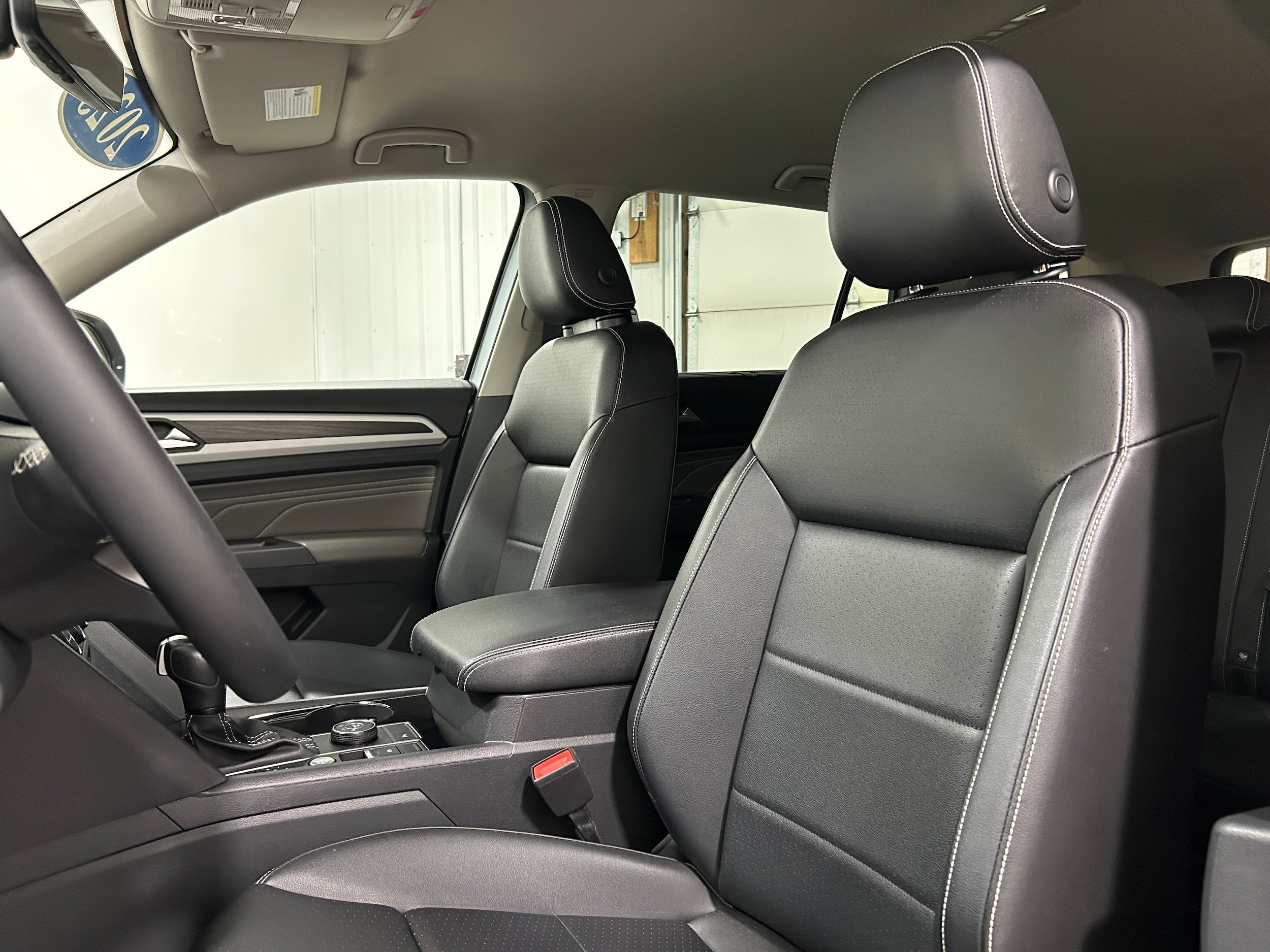 Used 2023 Volkswagen Atlas SE AWD/4WD image 25