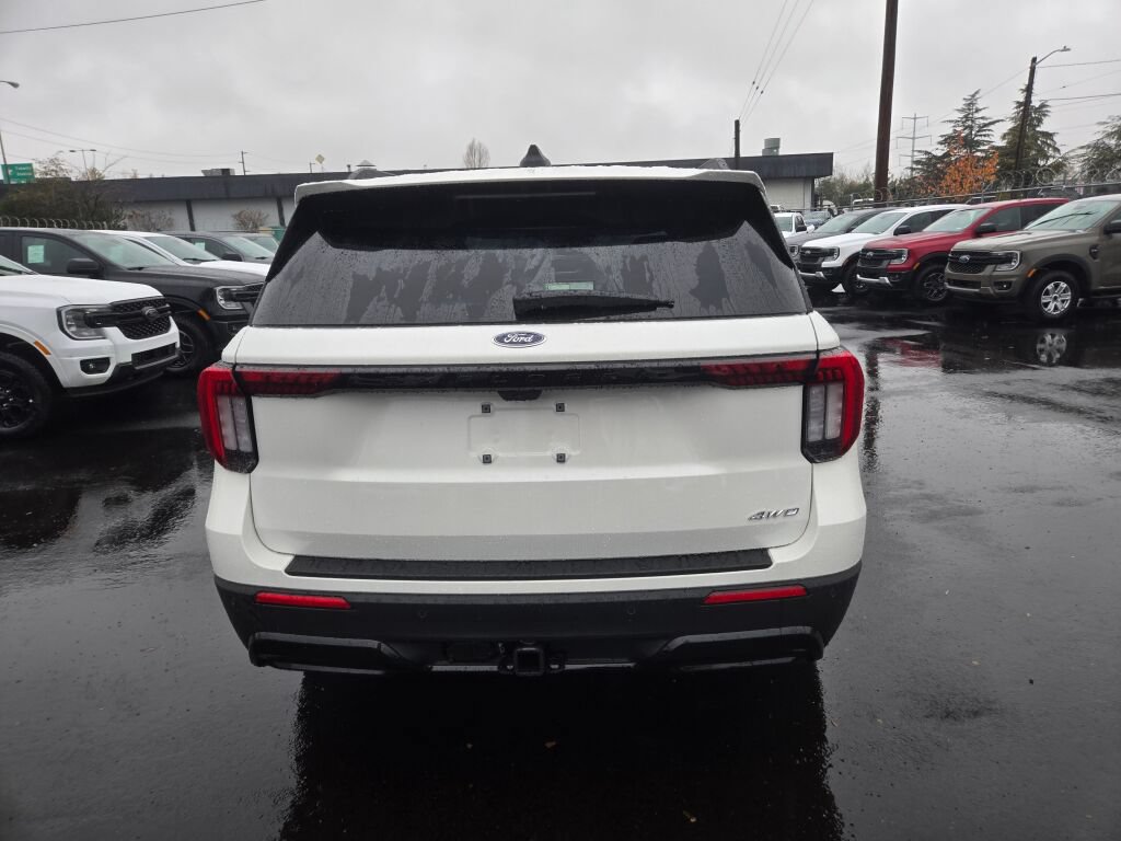 New 2026 Ford Explorer ST-Line AWD/4WD image 6