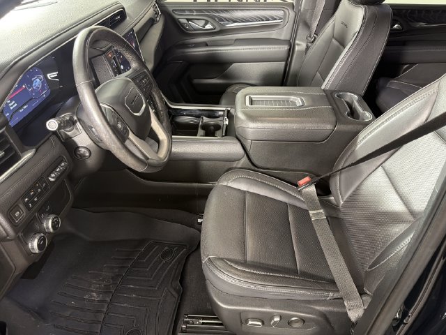 Used 2022 GMC Yukon Denali RWD image 15