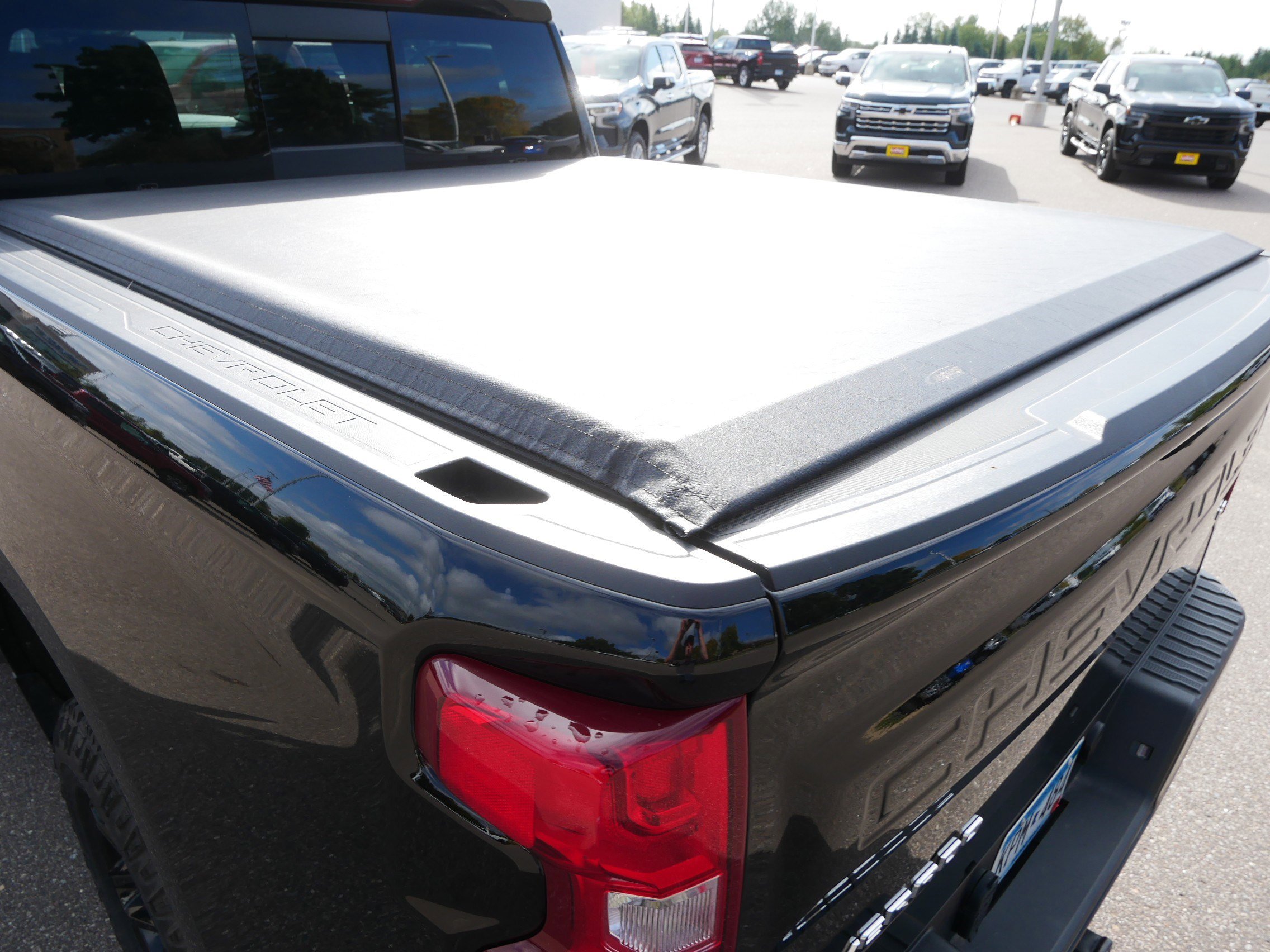 Used 2023 Chevrolet Silverado 1500 LT Trail Boss w/ Convenience Package II image 19