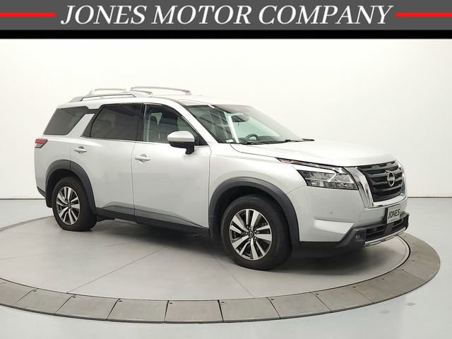 Used 2022 Nissan Pathfinder SL