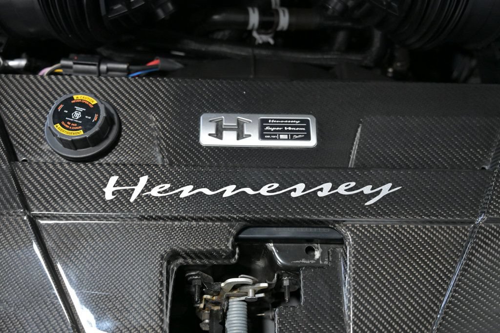 Used 2025 Ford Mustang Dark Horse w/ Security Package RWD image 32