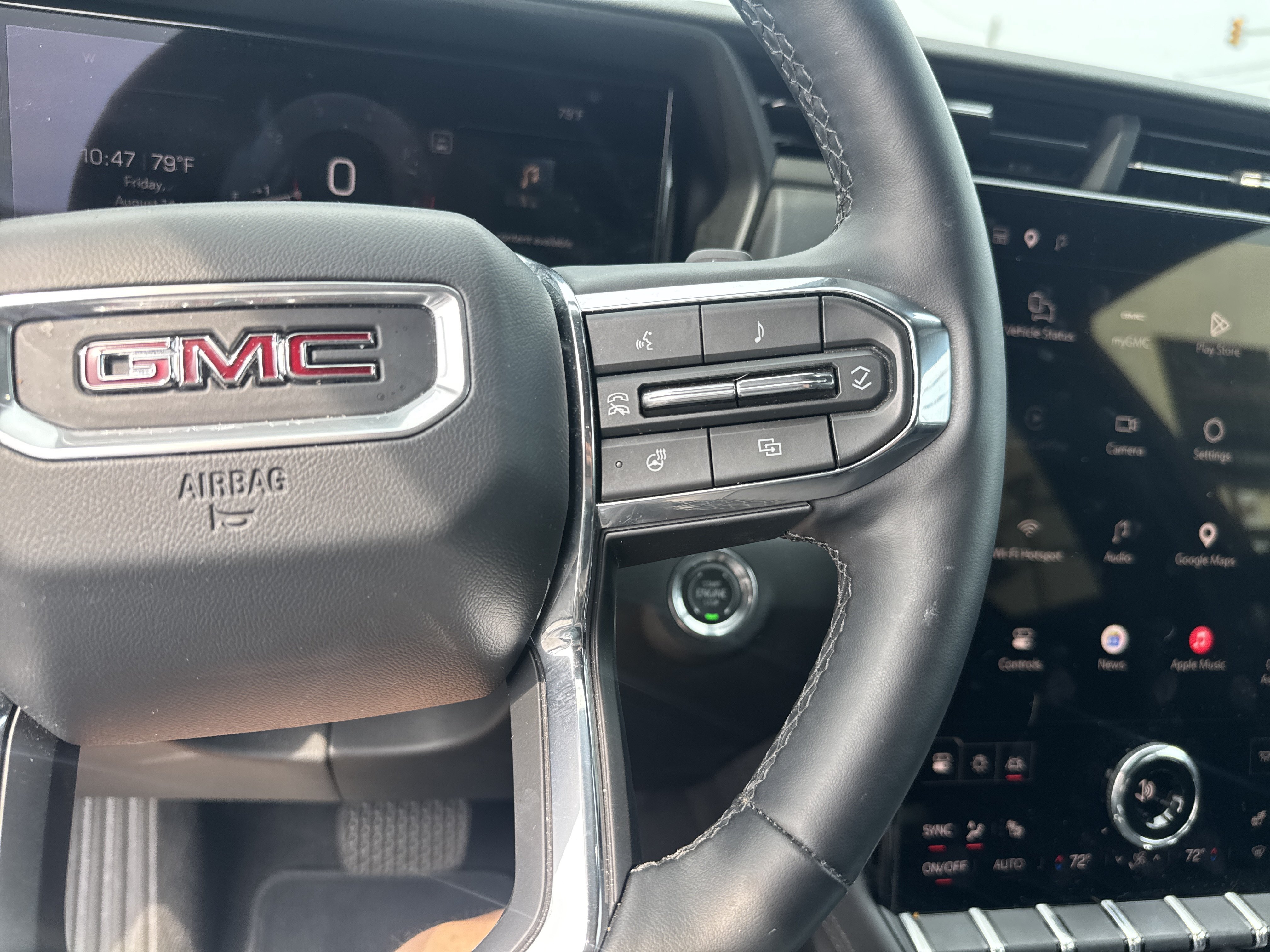 Used 2026 GMC Terrain Elevation w/ Elevation Premium Package AWD/4WD image 20