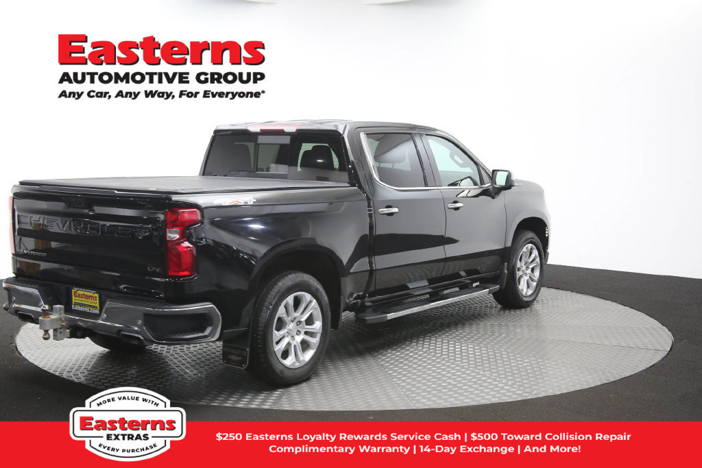 Used 2023 Chevrolet Silverado 1500 LTZ w/ LTZ Convenience Package II AWD/4WD image 50