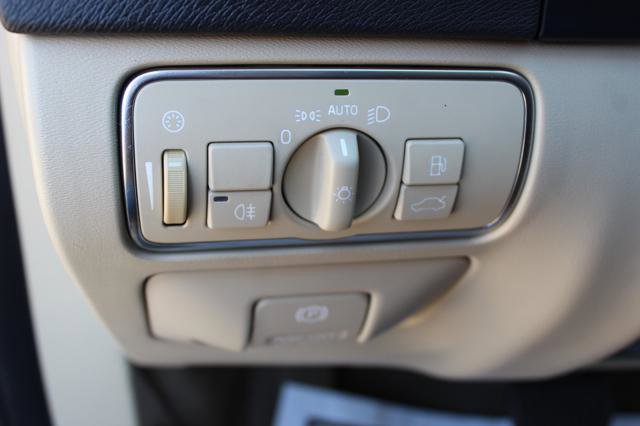 Used 2014 Volvo S60 T5 image 17