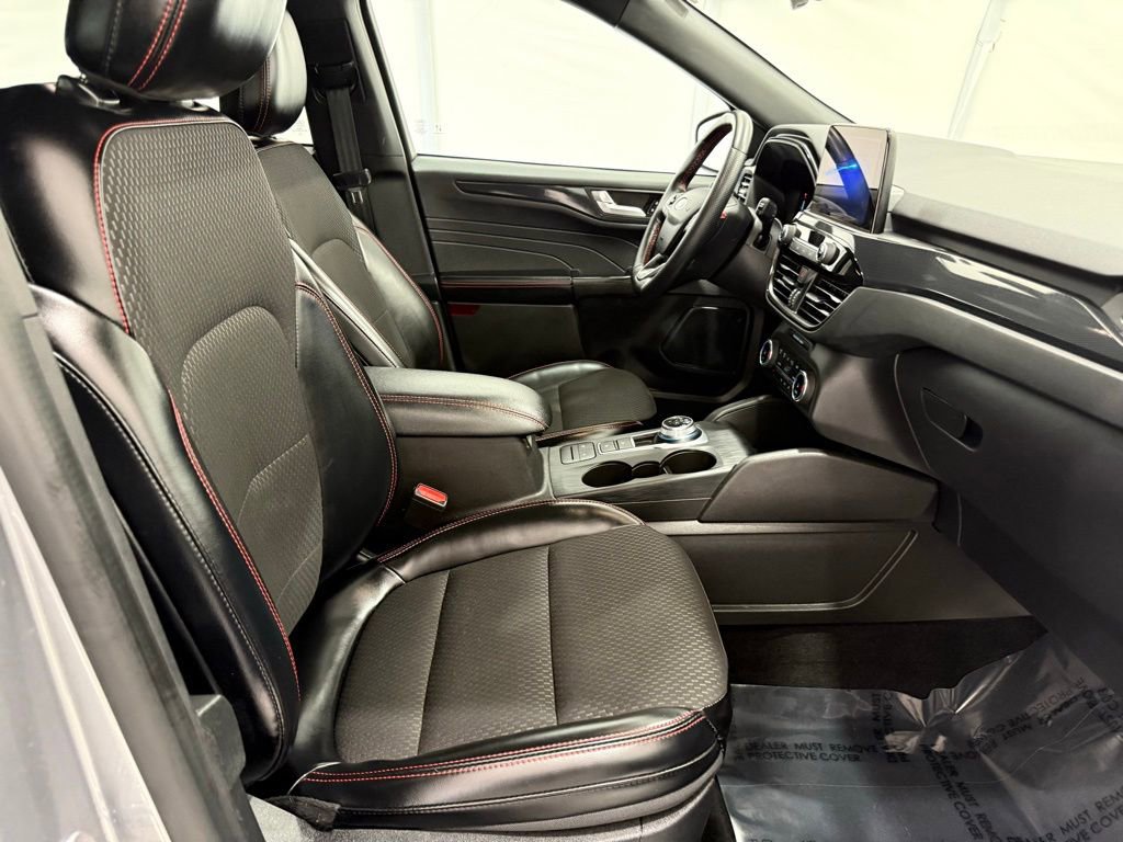 Used 2024 Ford Escape ST-Line image 21