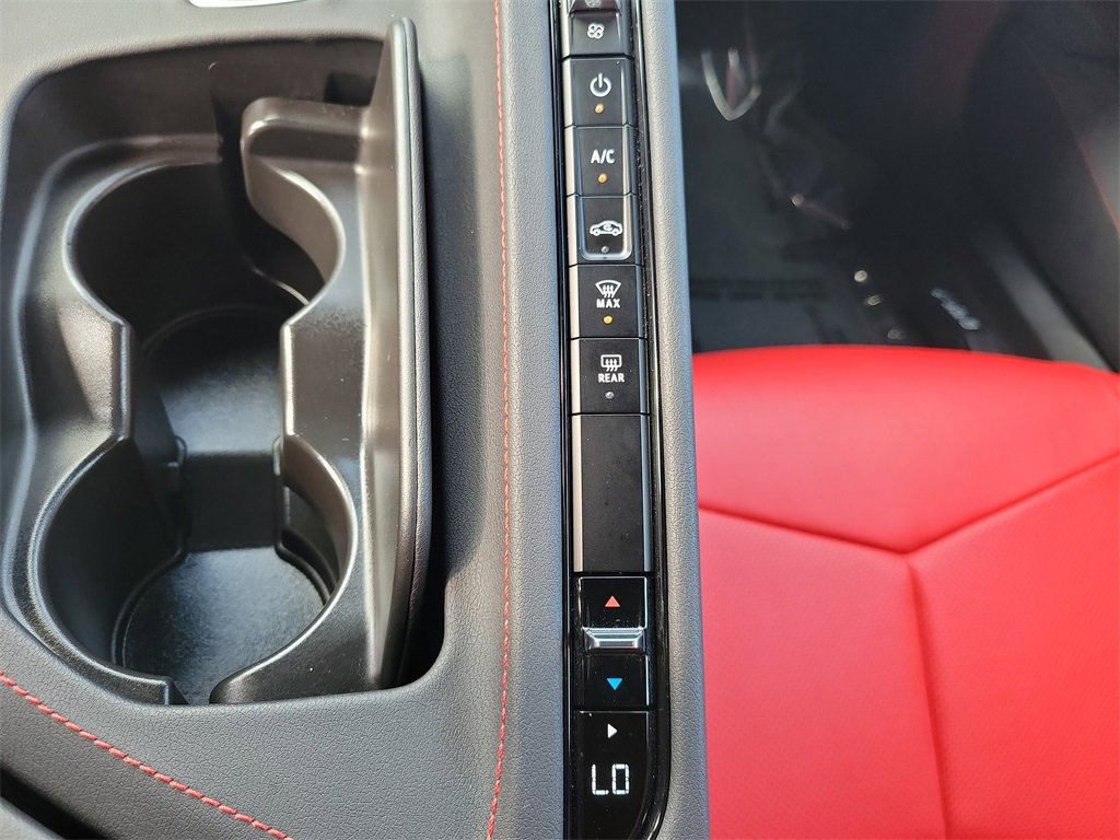 Used 2023 Chevrolet Corvette Stingray Coupe w/ Z51 Performance Package image 34