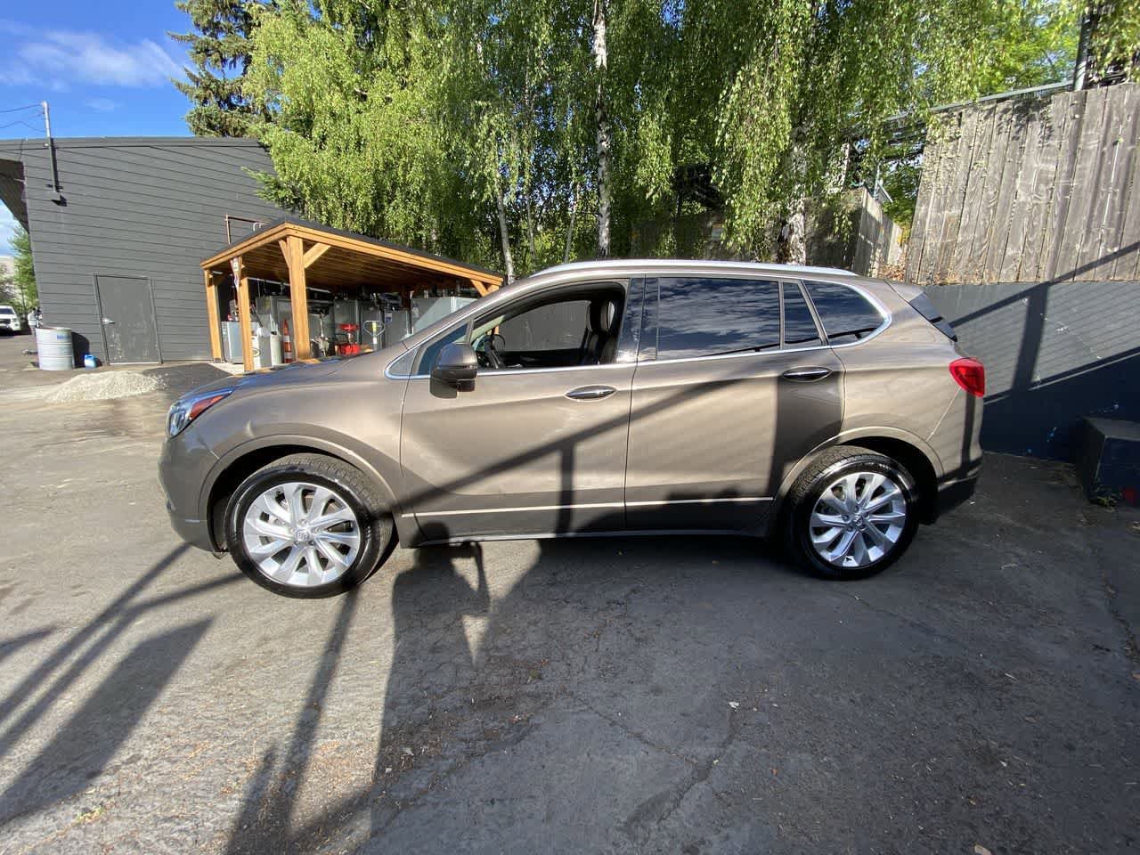 Used 2017 Buick Envision Premium w/ LPO, Hit The Road Package AWD/4WD image 3