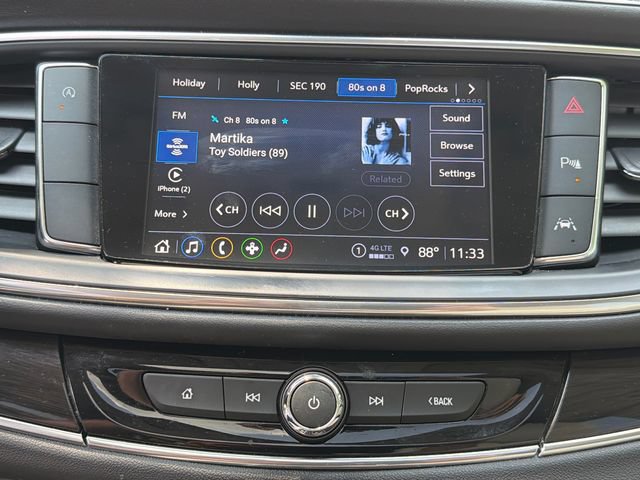 Used 2024 Buick Enclave Essence w/ Experience Buick Package FWD image 29
